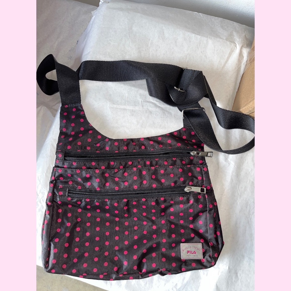 NWOT FILA EXCLUSIVE SPORT PINK POLKA DOTS CROSSBODY BAG